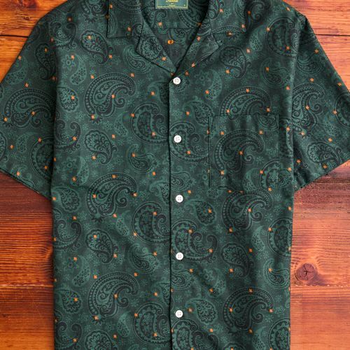 Paisley Jacquard Button-Up Shirt in Green