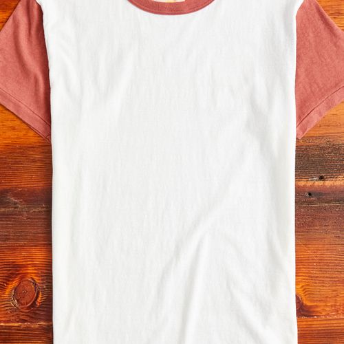 La'ie Short Sleeve T-Shirt in Spiced Apple