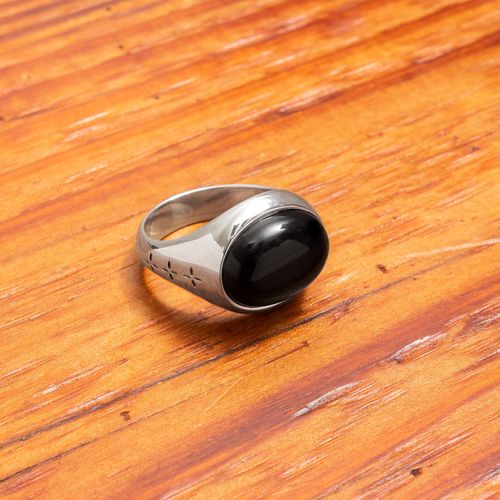 Tubby Ring in Silver/Onyx