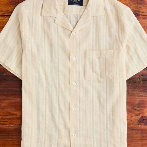 Almada Button-Up Shirt in Ecru