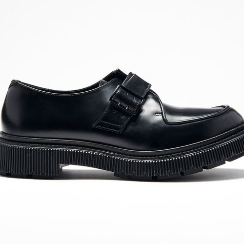 Type 136 Polido Calf Black