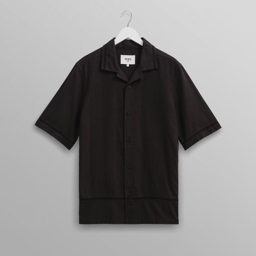 Newton Shirt Black Pintuck