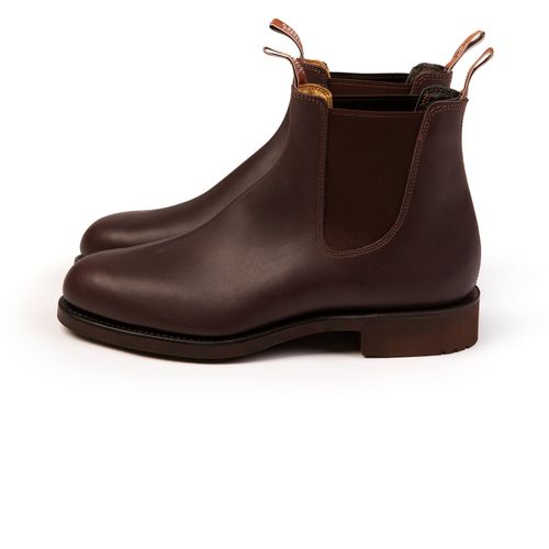 R.M. Williams Gardener Greasy Kip Leather Boot: Brown