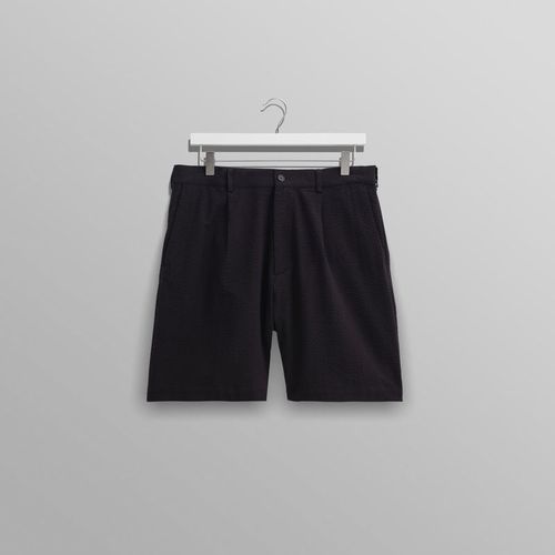 Linton Pleat Shorts Black Seersucker