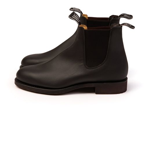 R.M. Williams Gardener Greasy Kip Leather Boot: Black