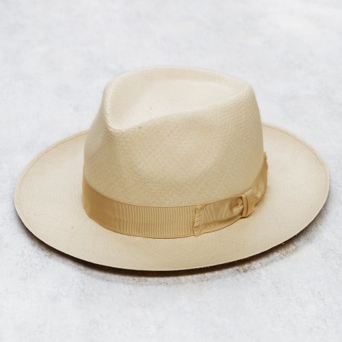 The Armoury Montecristi Panama Hat Old Hood *new with defect * (Pre-Owned)