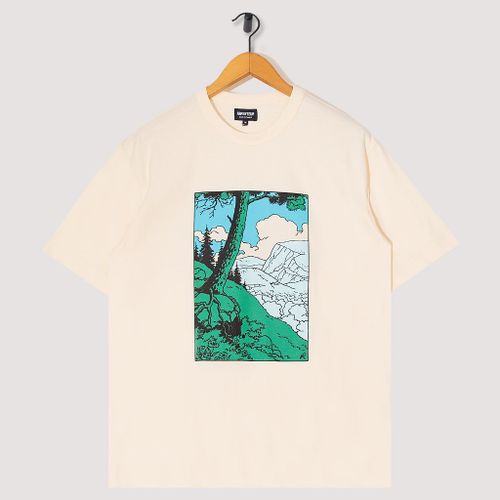 Graphique Tee - Green Valley