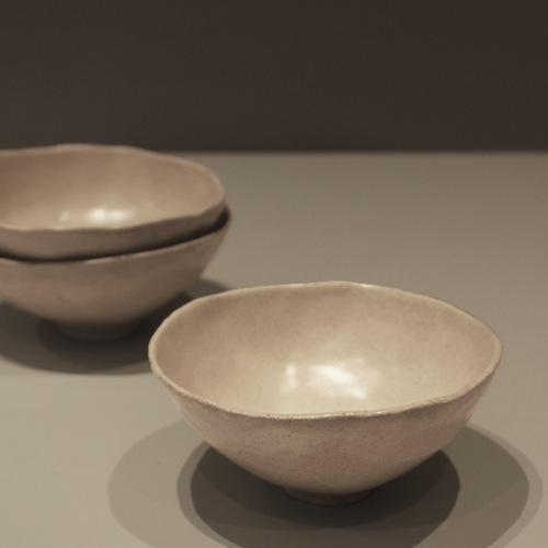 Medium-sized ceramic bowl