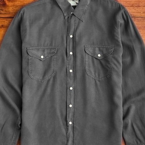 Tencel Gabardine Pearl Snap Shirt in Faded Black