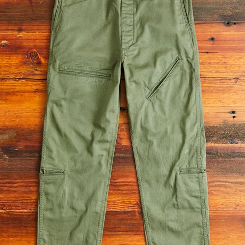 Explorer 10P Pants in Olive Backsatin