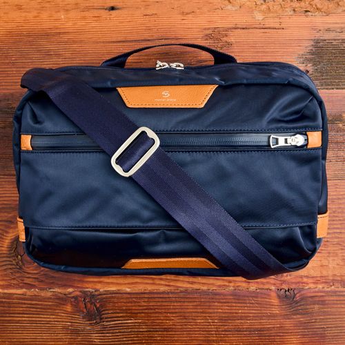 Progress Shoulder Carry Bag in Navy