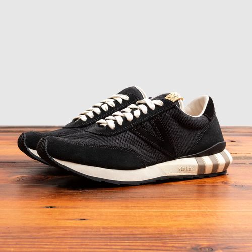 Attica Trainers in Black