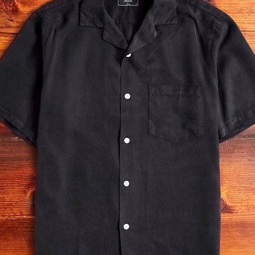 Dogtown Shirt in Black