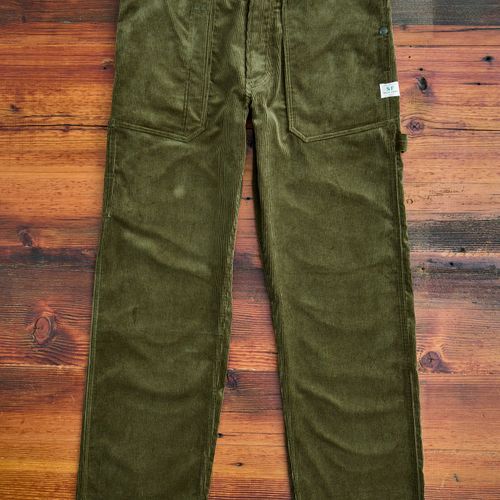 Fall Leaf Gardener Pants in Olive 9W Corduroy