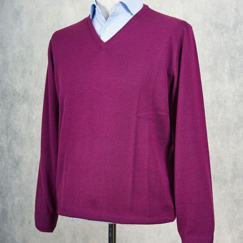 Ascot Chang Purple Extra-Fine Merino Wool V-Neck Sweater (NOS)