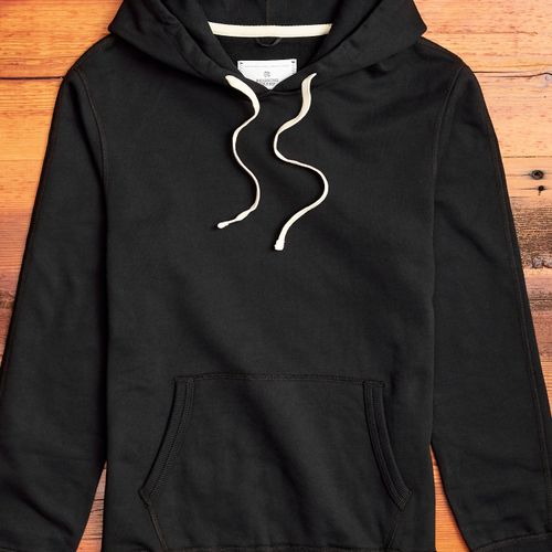 Pullover Hoodie in Black