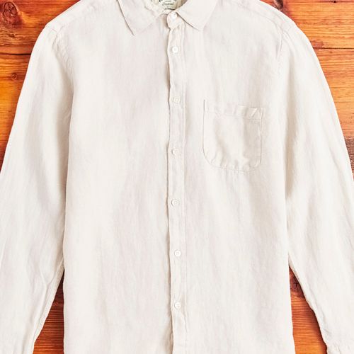 Linen Button-Up Shirt in Raw