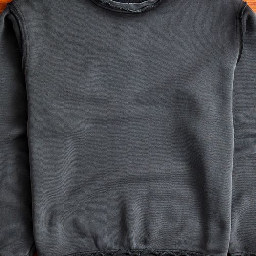 Destroyed Sweat Shirt in Black