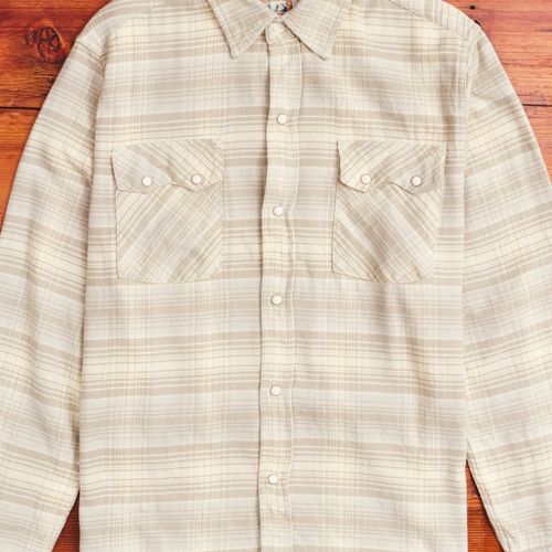 Washed Flannel Pearl Snap Shirt in Warming Grey