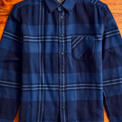 Arquive 82 Button-Up Shirt in Blue