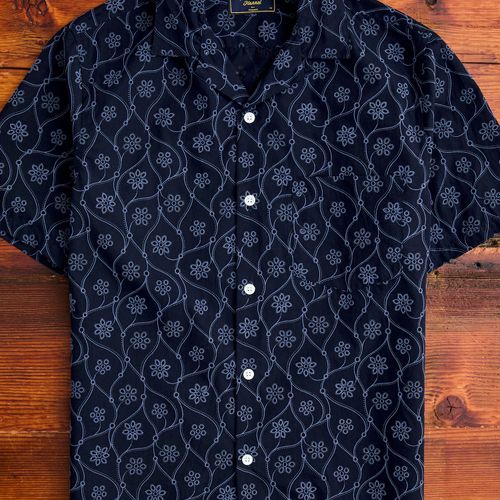 Rendi Button-Up Shirt in Navy