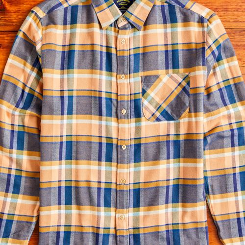 Sussu Button-Up Shirt in Tan