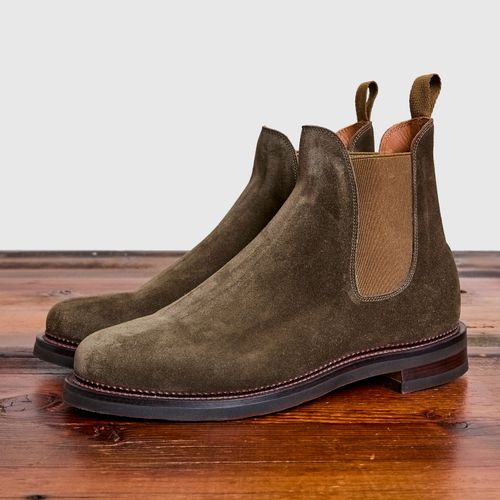 Chelsea Boot 2030 in Dark Olive Janus Calf Suede