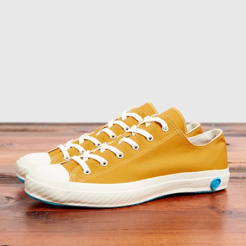 01JP Low Top Sneaker in Mustard